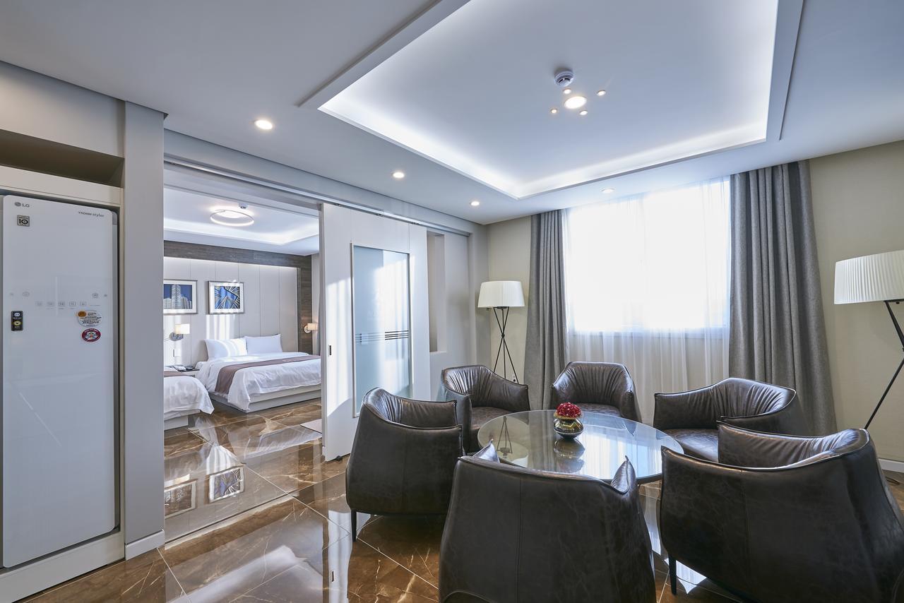 Gwangju Aura Hotel Gwangju Metropolitan City Dış mekan fotoğraf